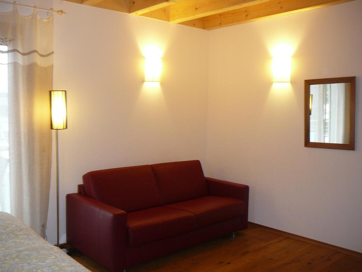 Rooster Bnb American Style Boutique Haus - Made With Love! Rust Ruang foto